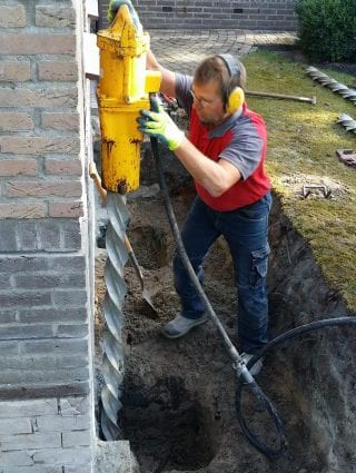 Funderingsherstel aanbouw Steggerda